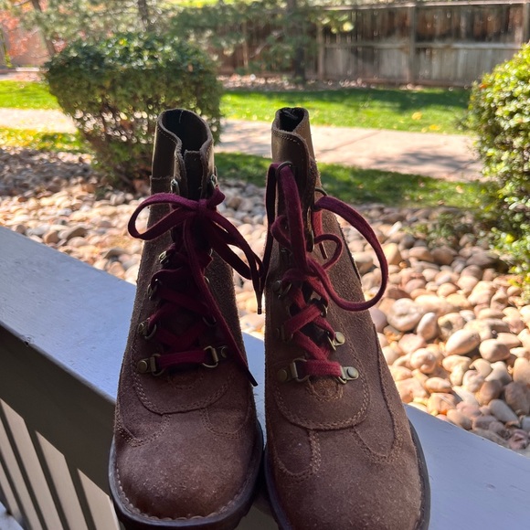 Born heeled booties - Picture 2 of 8